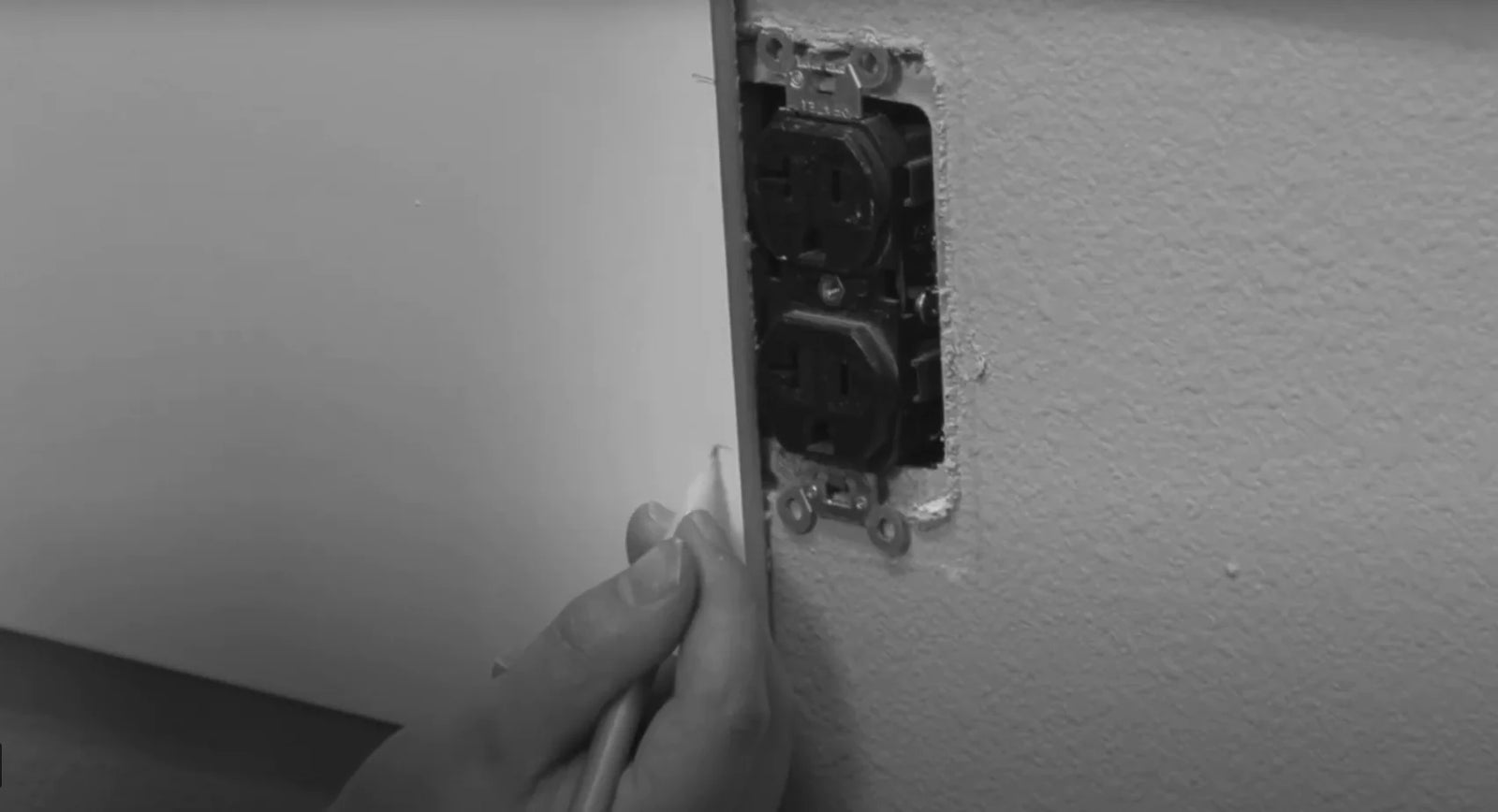 Click & Lock with VacuuBond Flooring Installation
